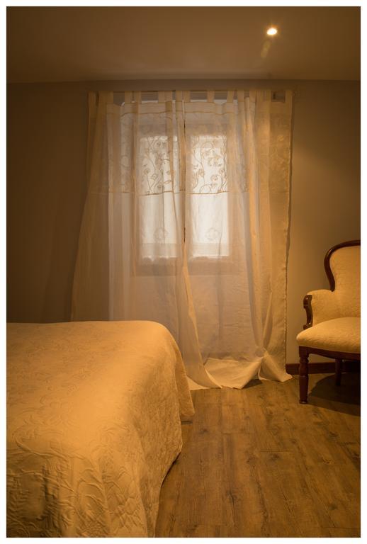 Hotel Kapel Etxea Urzainqui Habitación foto