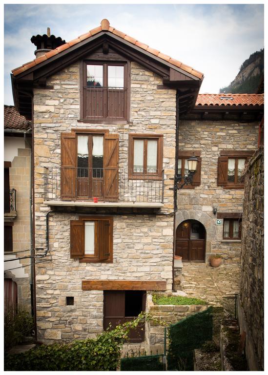 Hotel Kapel Etxea Urzainqui Exterior foto